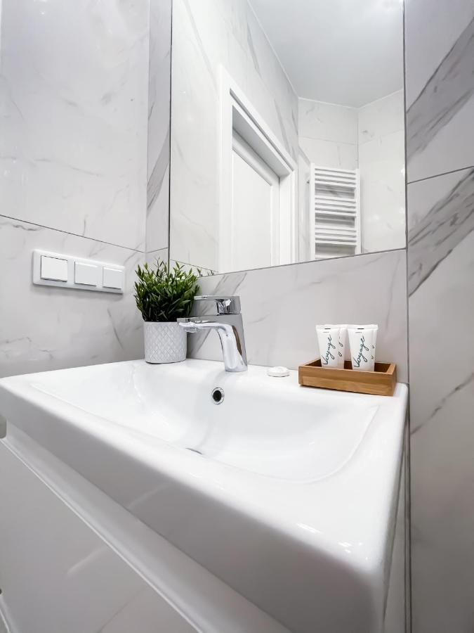 Warsaw Seasons By Alluxe Boutique Apartments Eksteriør billede