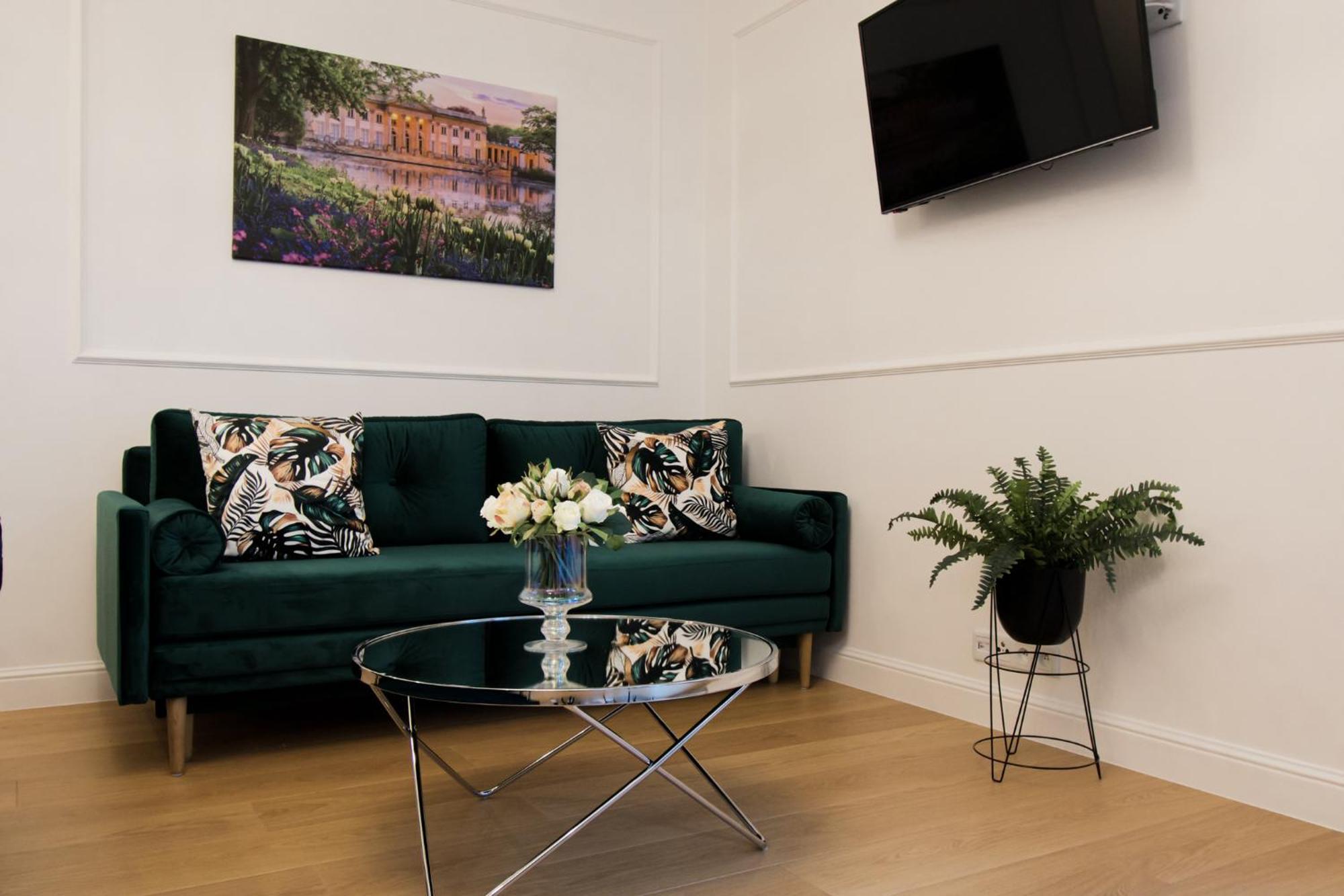 Warsaw Seasons By Alluxe Boutique Apartments Værelse billede