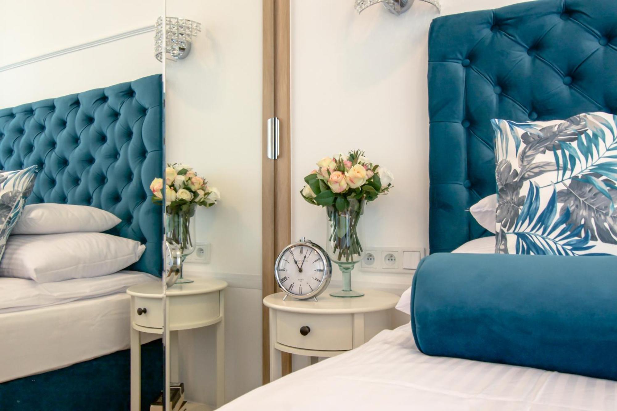 Warsaw Seasons By Alluxe Boutique Apartments Værelse billede